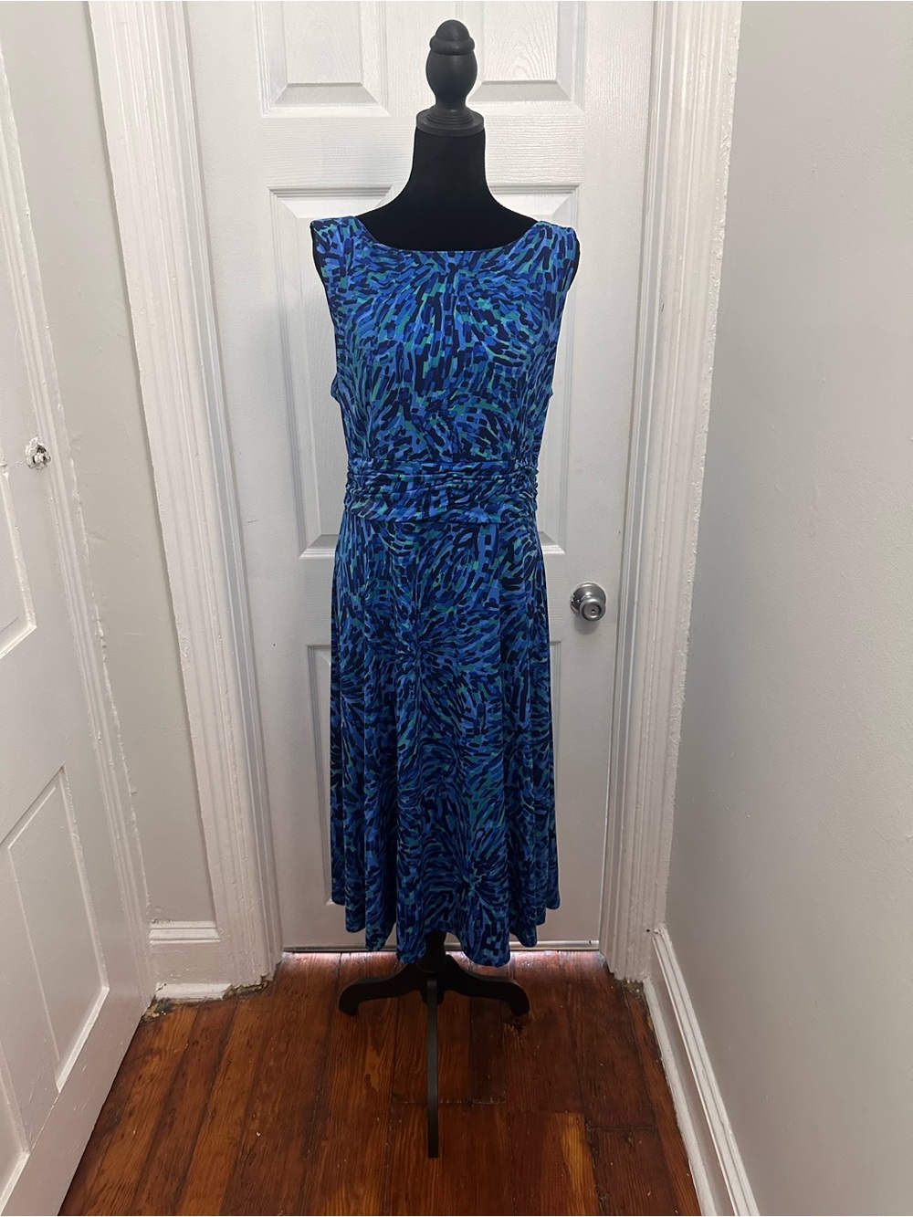 Blue Patterned Sleeveless Midi Dress